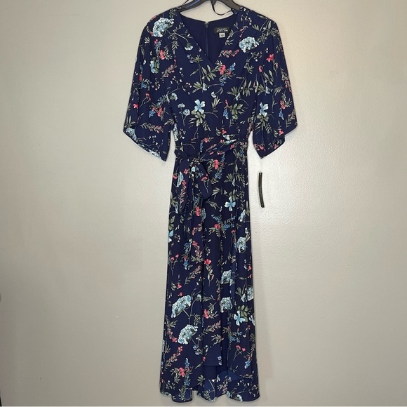 Tahari Dresses & Skirts - Tahari By Arthur S. Levine Navy Berry Red Fern Green Floral Dress Size 6